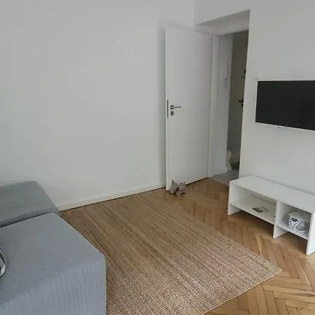 Fitmaison Ochota *