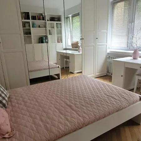 Fitmaison Ochota شقة وارسو