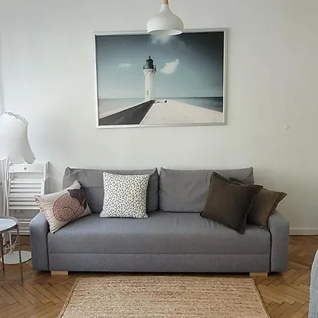 Fitmaison Ochota Апартаменты *