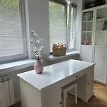 Fitmaison Ochota *